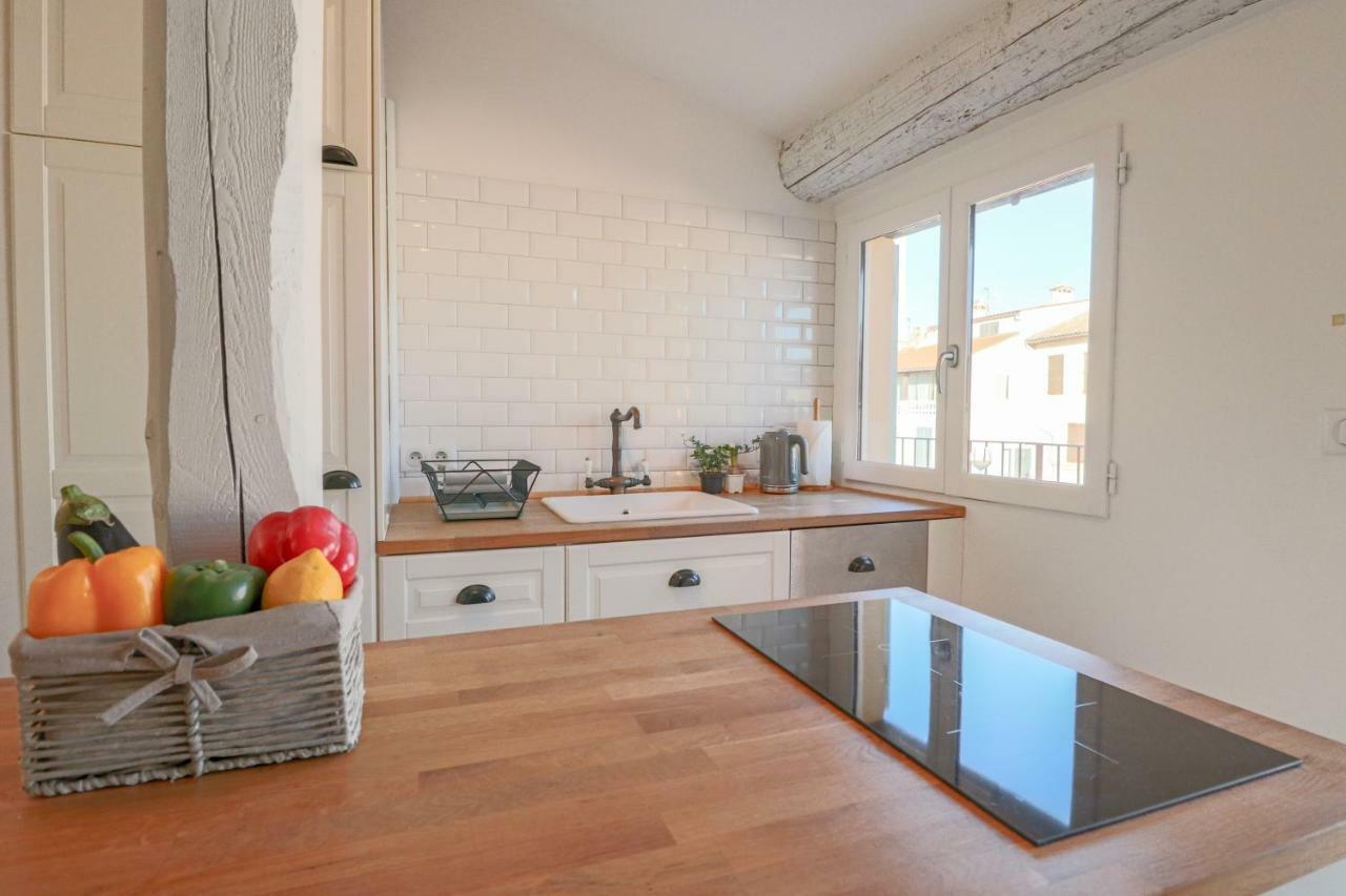 Clt - Unique Duplex & Terrace On The Provencal Market * Antibes