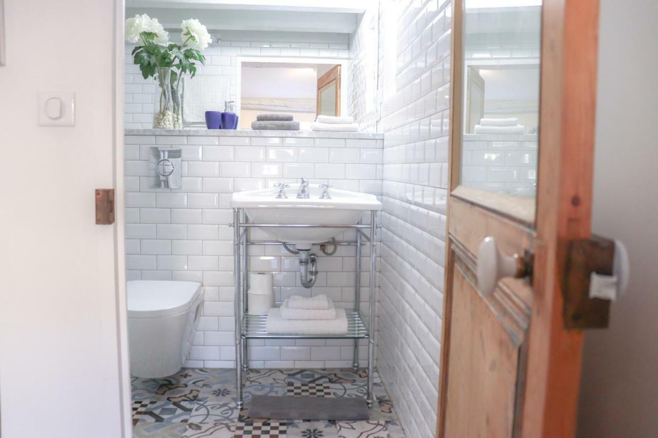 Clt - Unique Duplex & Terrace On The Provencal Market *