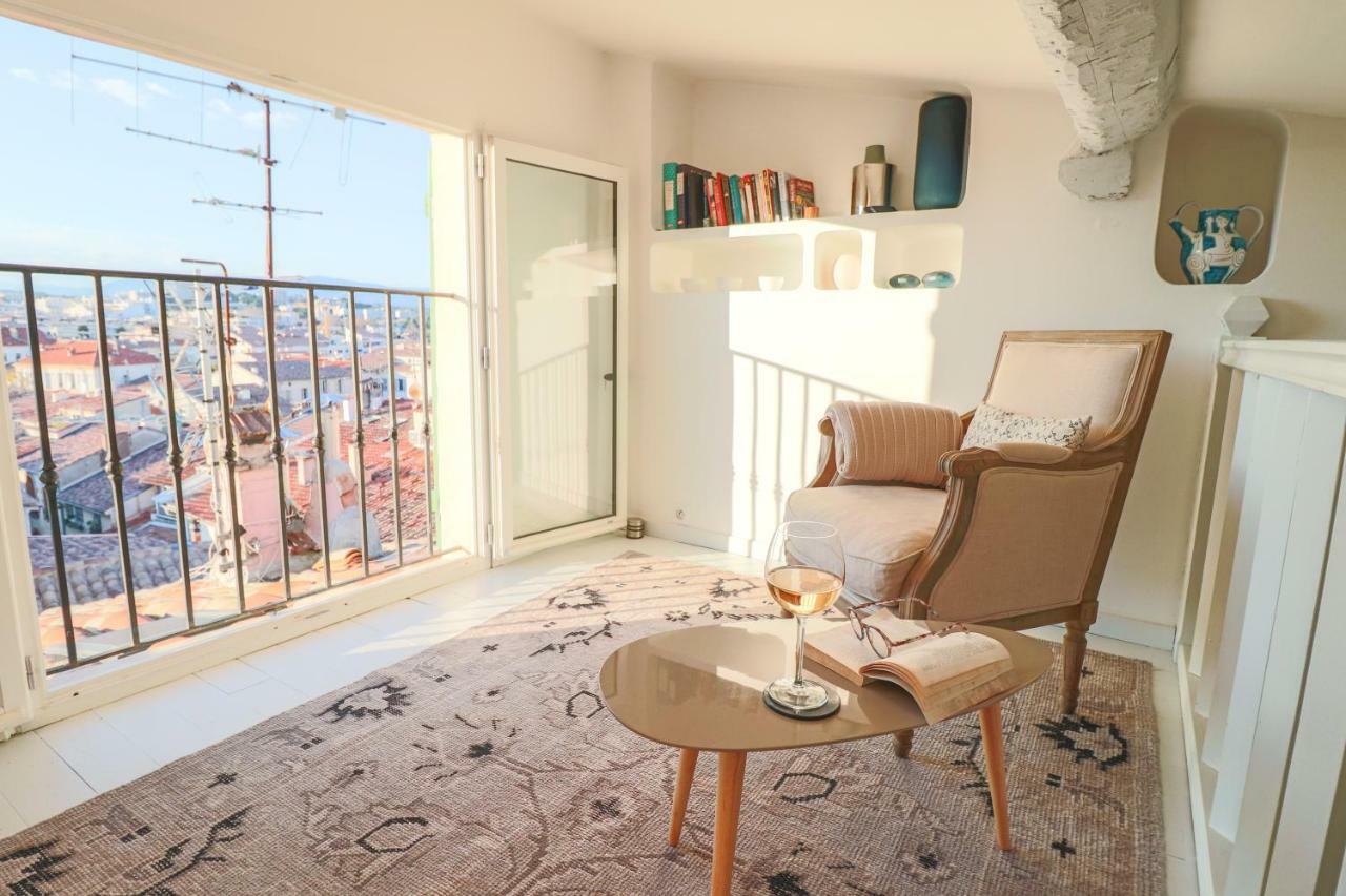 Apartment Clt - Unique Duplex & Terrace On The Provencal Market *